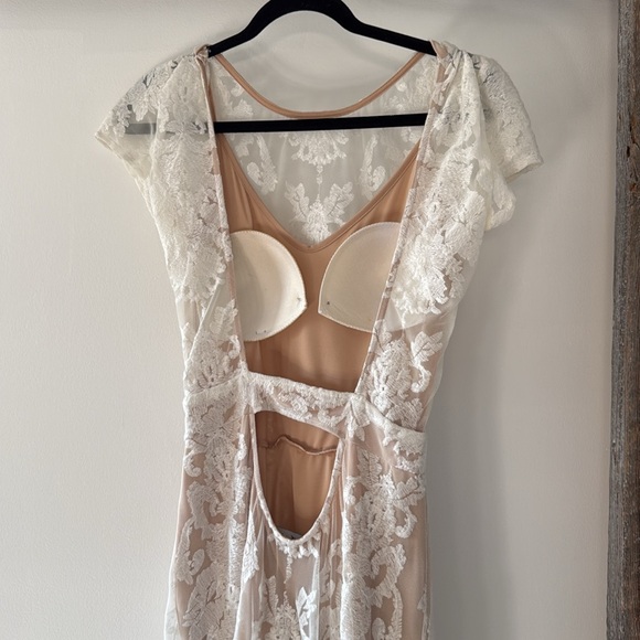 Open back midi high low dress wedding cut
out - Needle and Thread - Picture 4 of 6